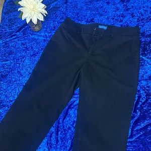 Women’s Docker Black Pants Size-12 short